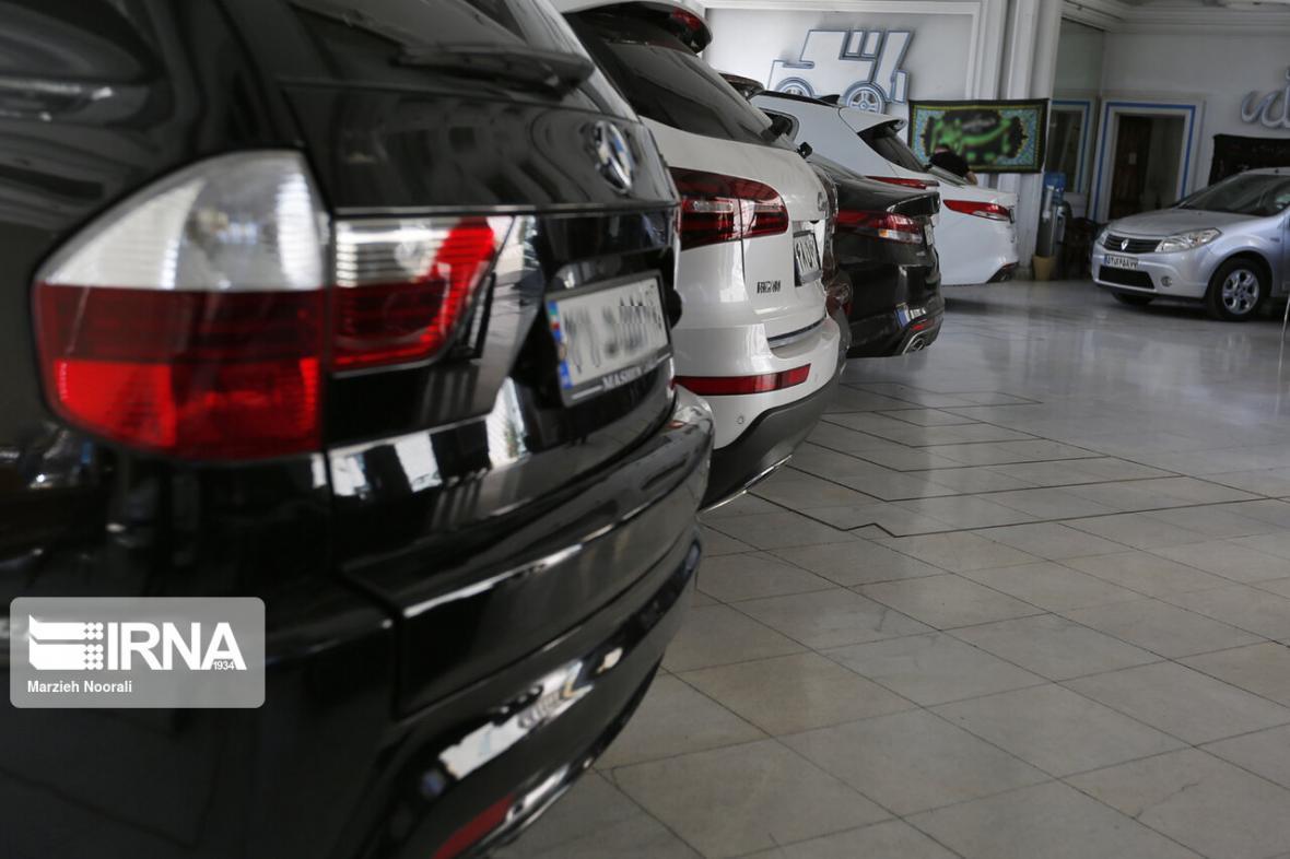 خبرنگاران ریزش 10 تا 200 میلیون تومانی قیمت خودرو در بازار
