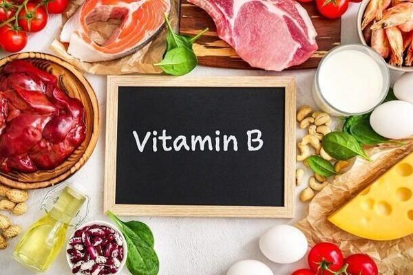 کمبود ویتامین ب 12 چه مشکلاتی برای بدن ایجاد می نماید؟